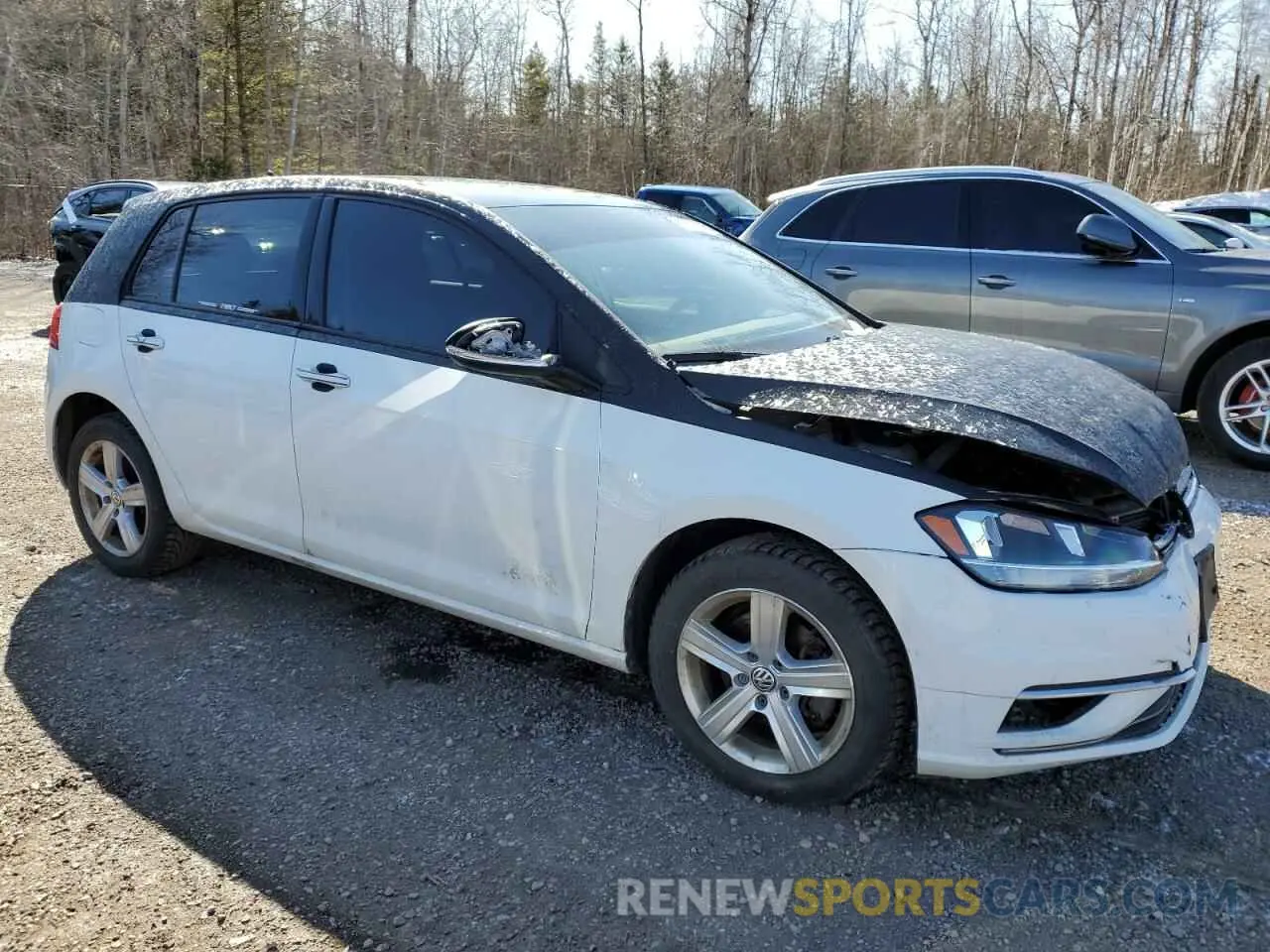 4 Photograph of a damaged car 3VWG57AU9KM009366 VOLKSWAGEN GOLF 2019