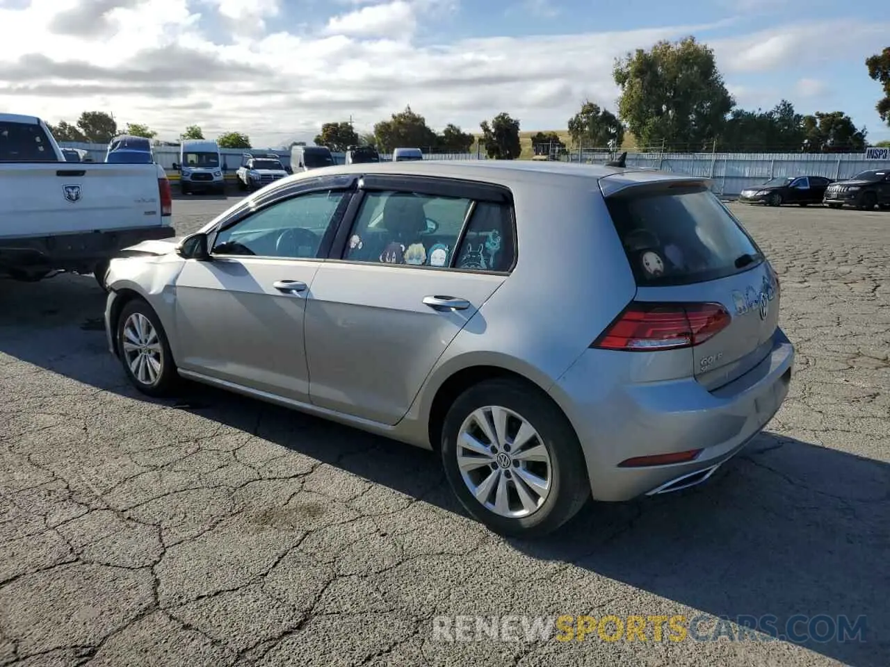 2 Photograph of a damaged car 3VWG57AU9KM022375 VOLKSWAGEN GOLF 2019