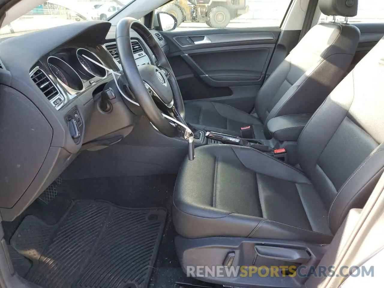 7 Photograph of a damaged car 3VWG57AU9KM022375 VOLKSWAGEN GOLF 2019