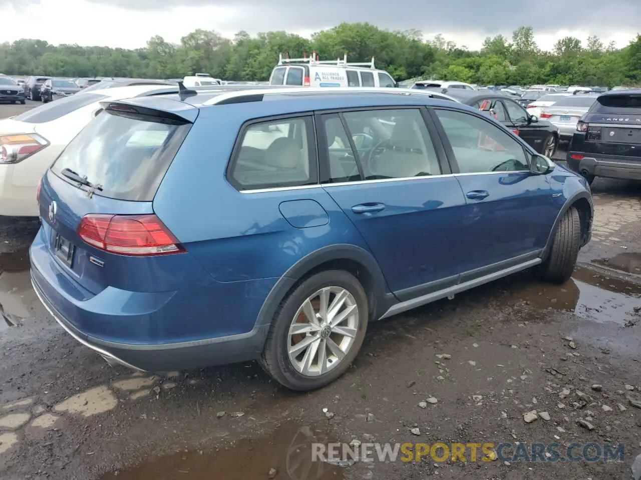 3 Photograph of a damaged car 3VWH17AU0KM503907 VOLKSWAGEN GOLF 2019