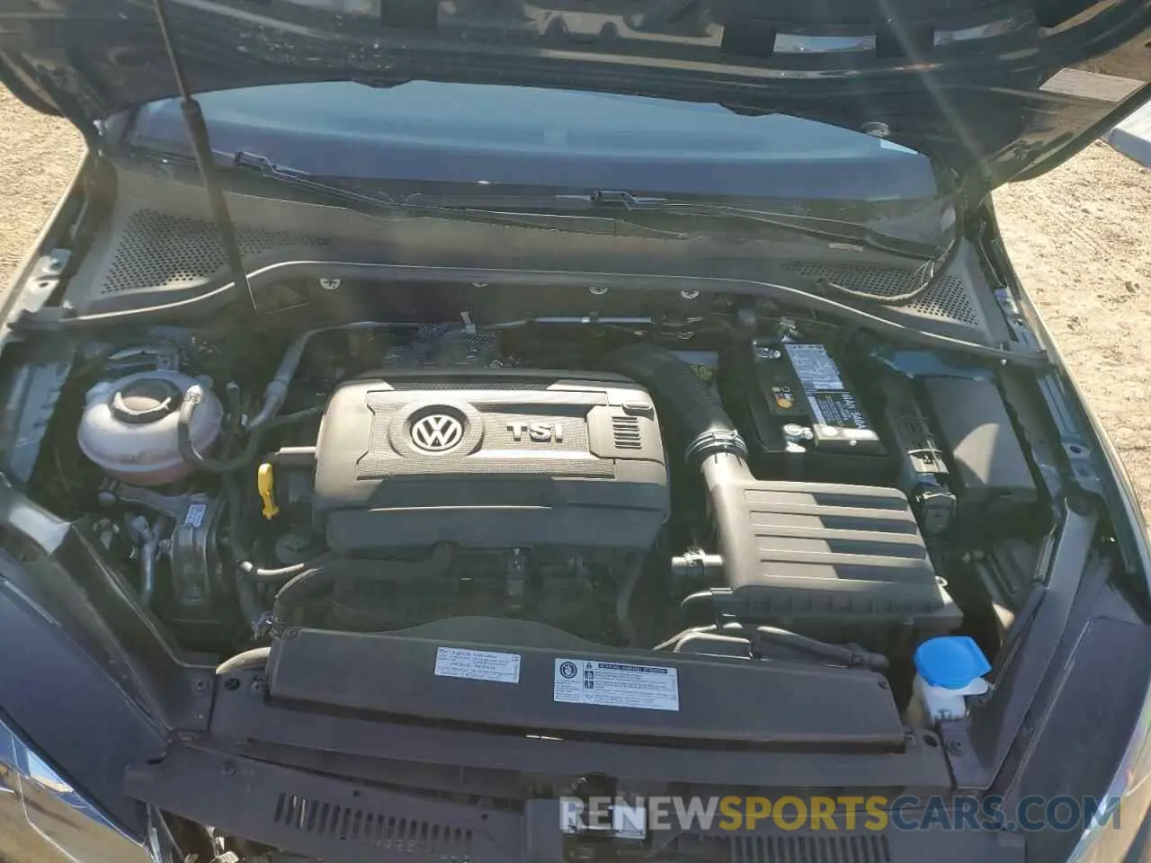 12 Photograph of a damaged car 3VWH17AU0KM505429 VOLKSWAGEN GOLF 2019