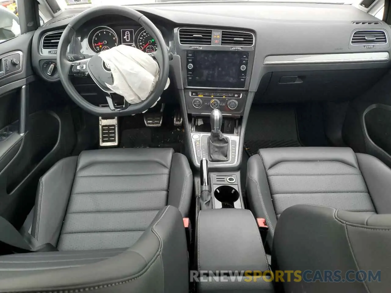 8 Photograph of a damaged car 3VWH17AU0KM514566 VOLKSWAGEN GOLF 2019