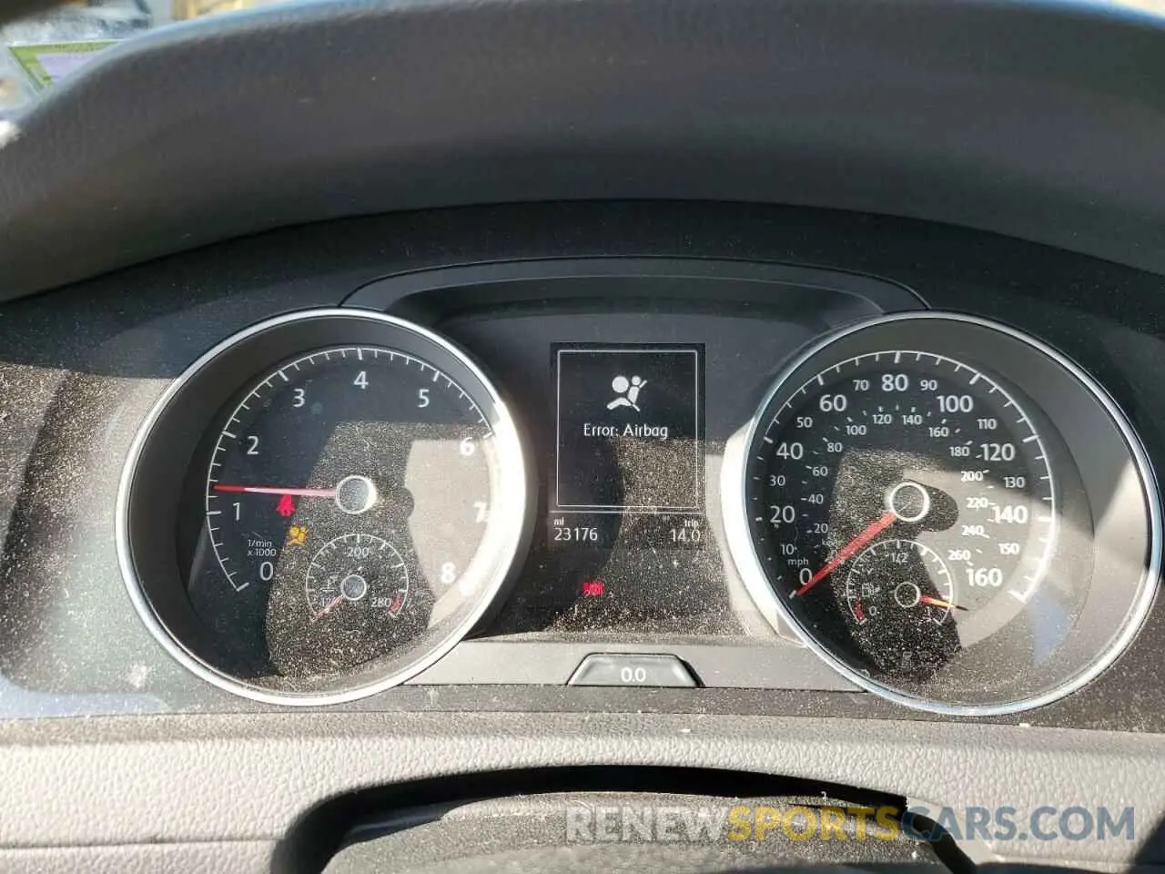 9 Photograph of a damaged car 3VWH17AU0KM514566 VOLKSWAGEN GOLF 2019