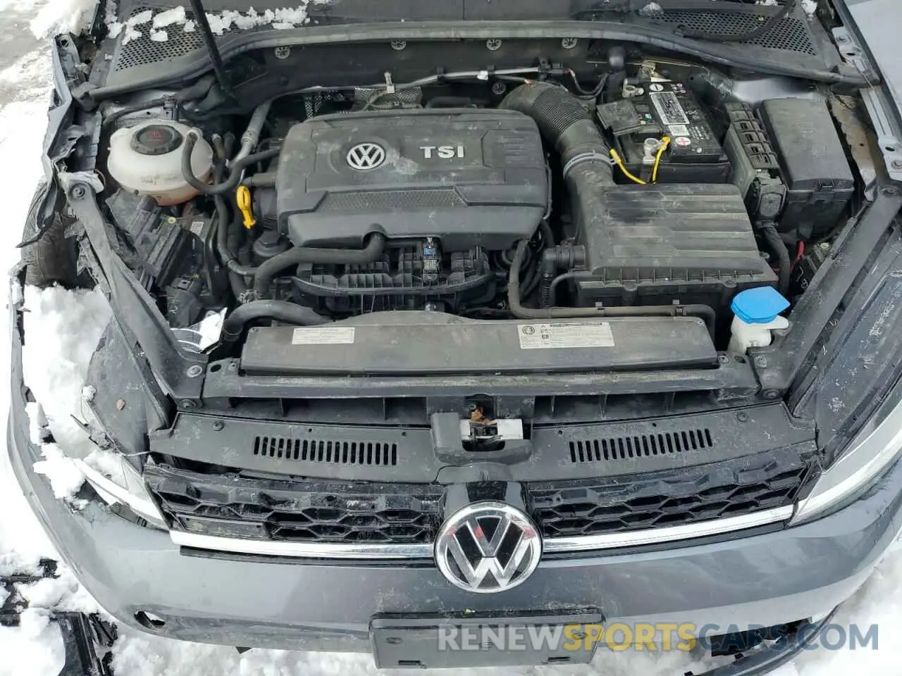 11 Photograph of a damaged car 3VWH17AU0KM524546 VOLKSWAGEN GOLF 2019