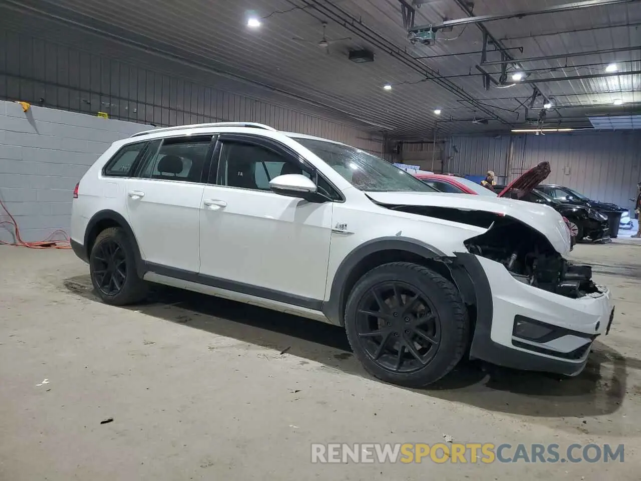 4 Photograph of a damaged car 3VWH17AU1KM519565 VOLKSWAGEN GOLF 2019