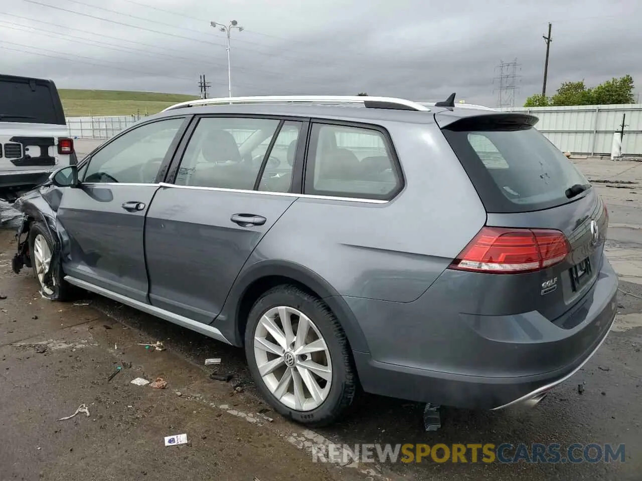 2 Photograph of a damaged car 3VWH17AU3KM524931 VOLKSWAGEN GOLF 2019