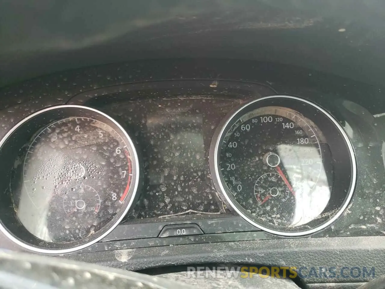 9 Photograph of a damaged car 3VWH17AU4KM505126 VOLKSWAGEN GOLF 2019