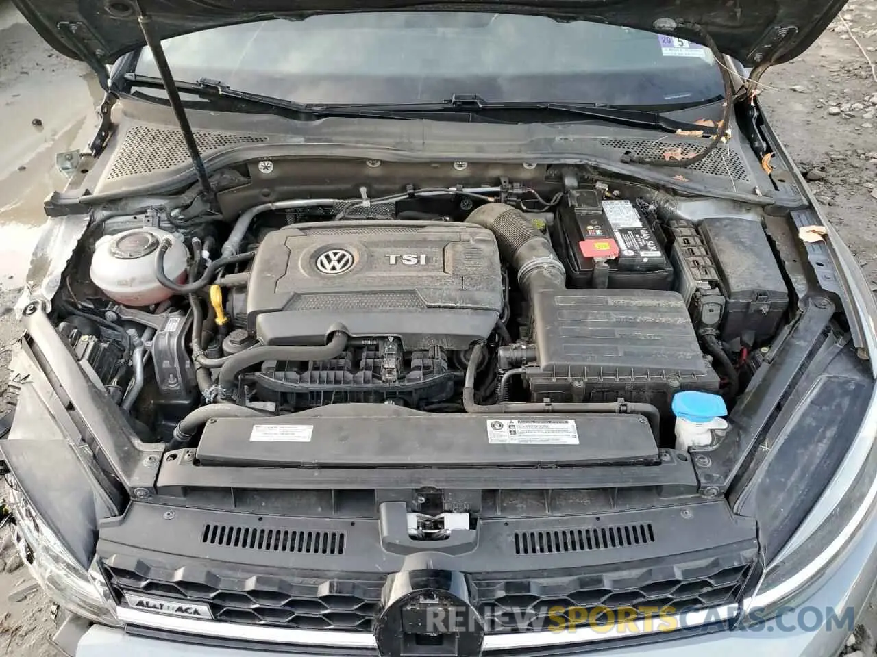 11 Photograph of a damaged car 3VWH17AU4KM520001 VOLKSWAGEN GOLF 2019