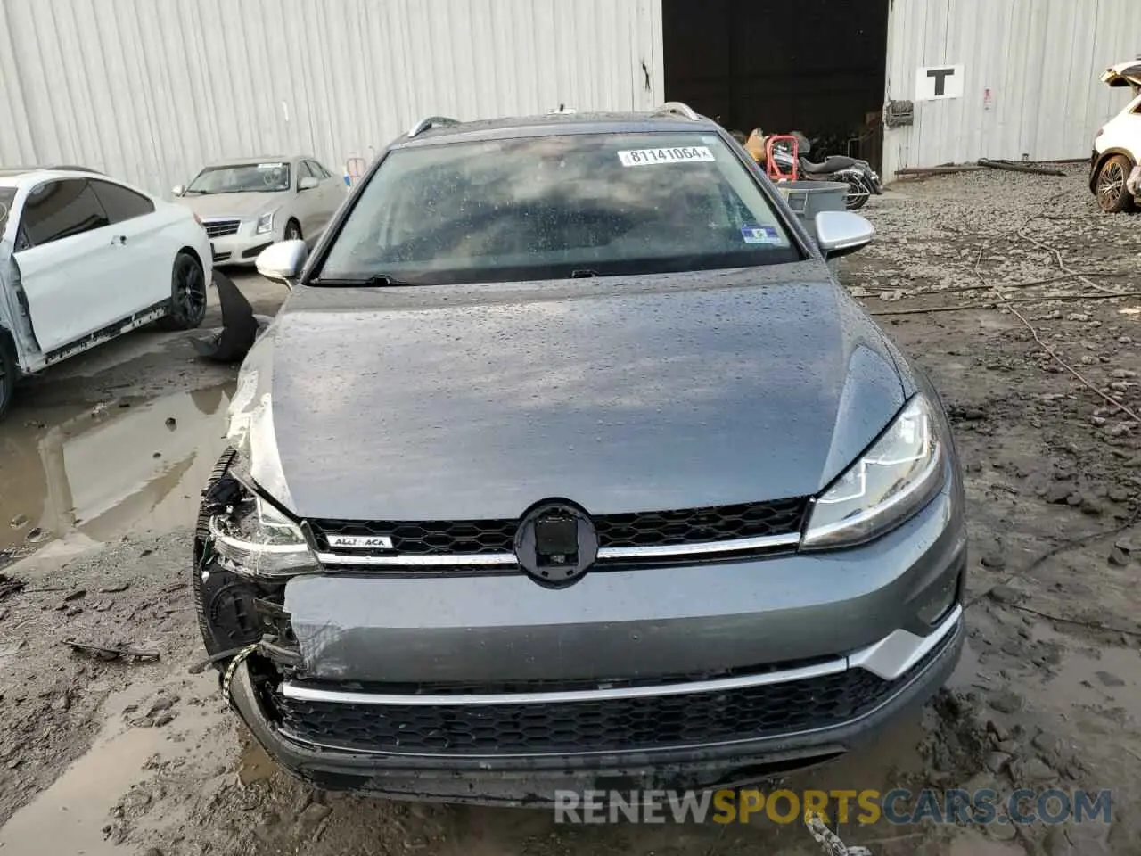 5 Photograph of a damaged car 3VWH17AU4KM520001 VOLKSWAGEN GOLF 2019