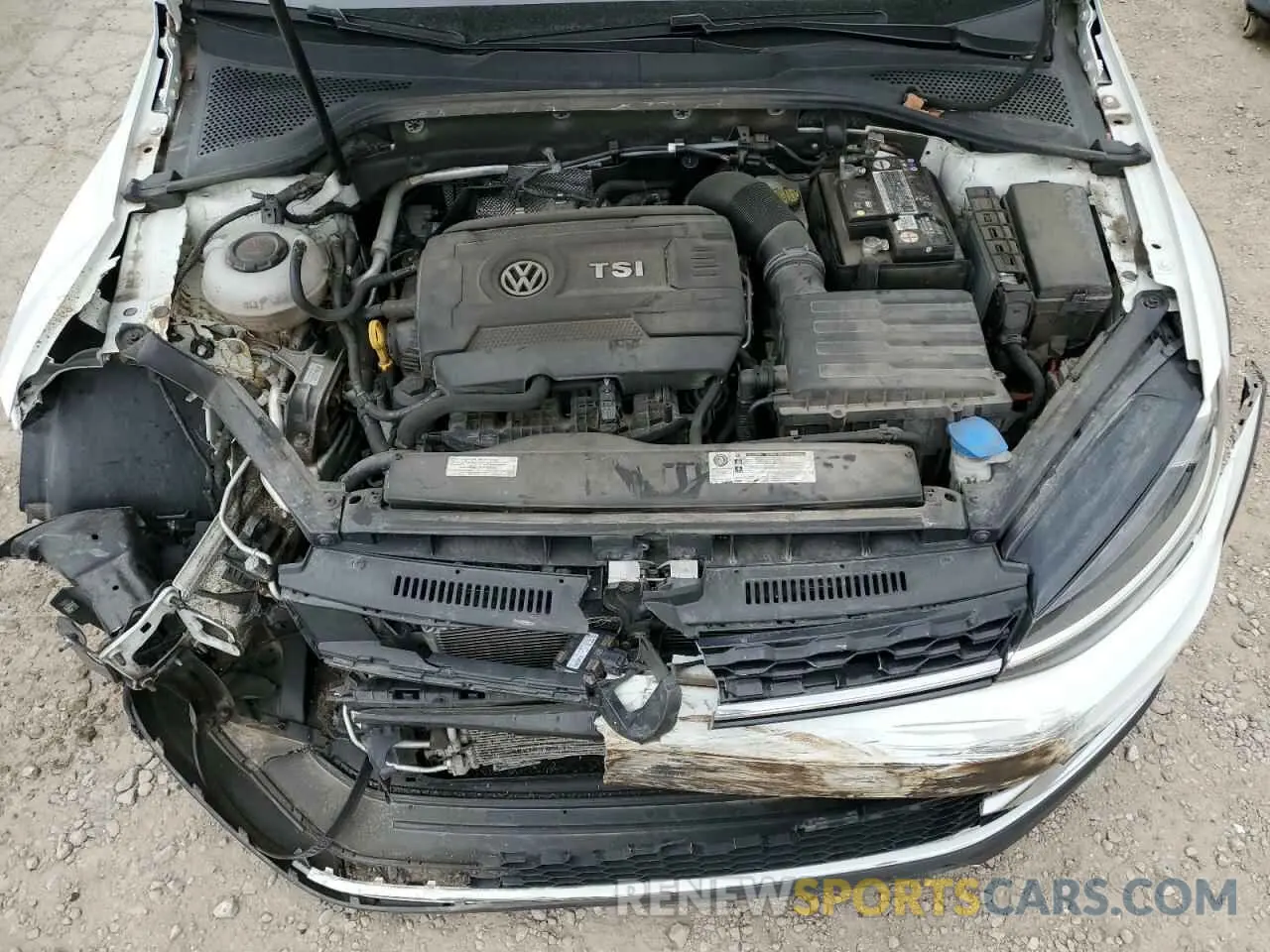 11 Photograph of a damaged car 3VWH17AU4KM522816 VOLKSWAGEN GOLF 2019