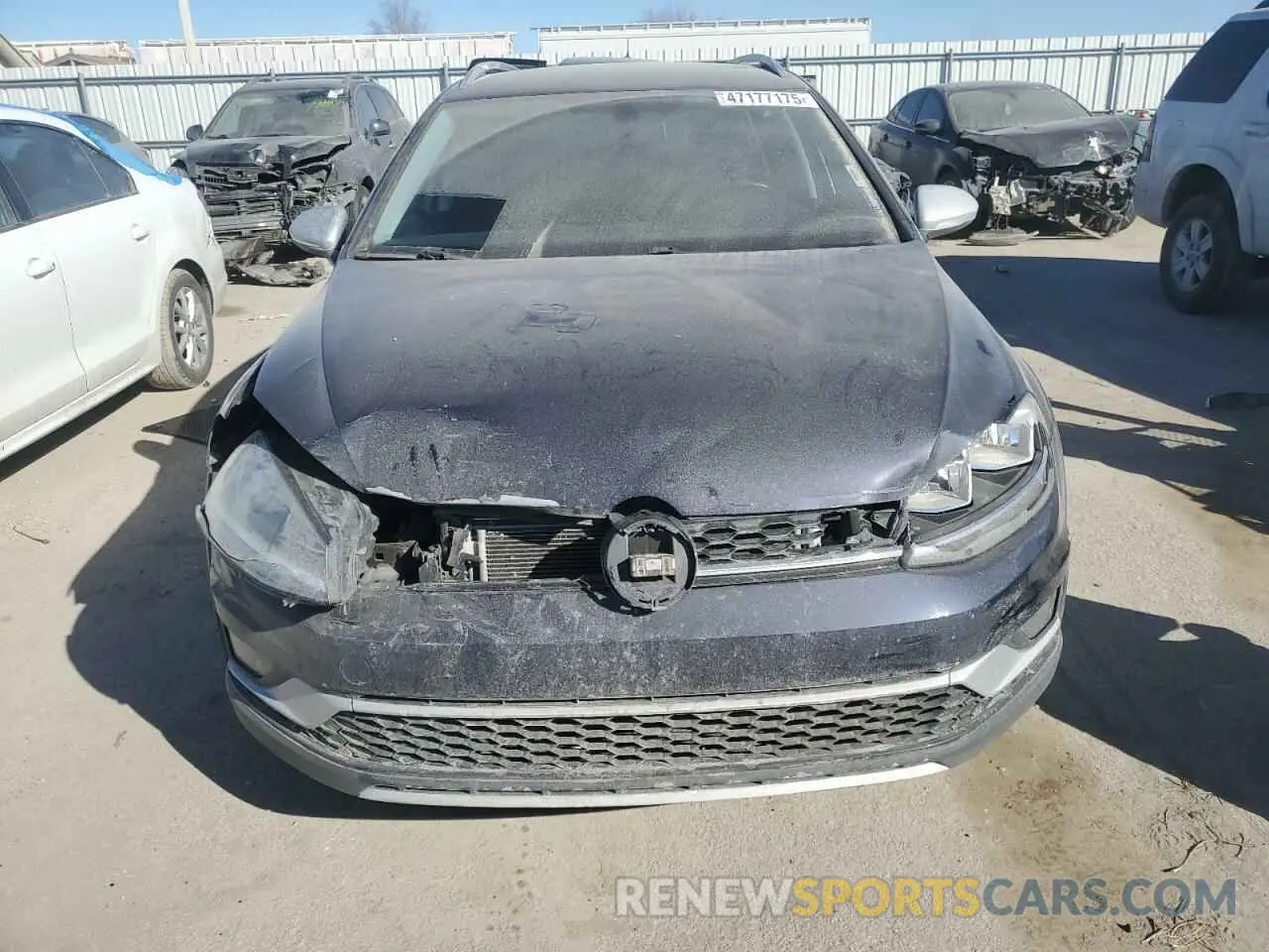 5 Photograph of a damaged car 3VWH17AU6KM514233 VOLKSWAGEN GOLF 2019