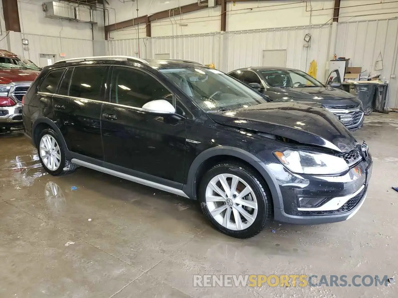 4 Photograph of a damaged car 3VWH17AUXKM513554 VOLKSWAGEN GOLF 2019