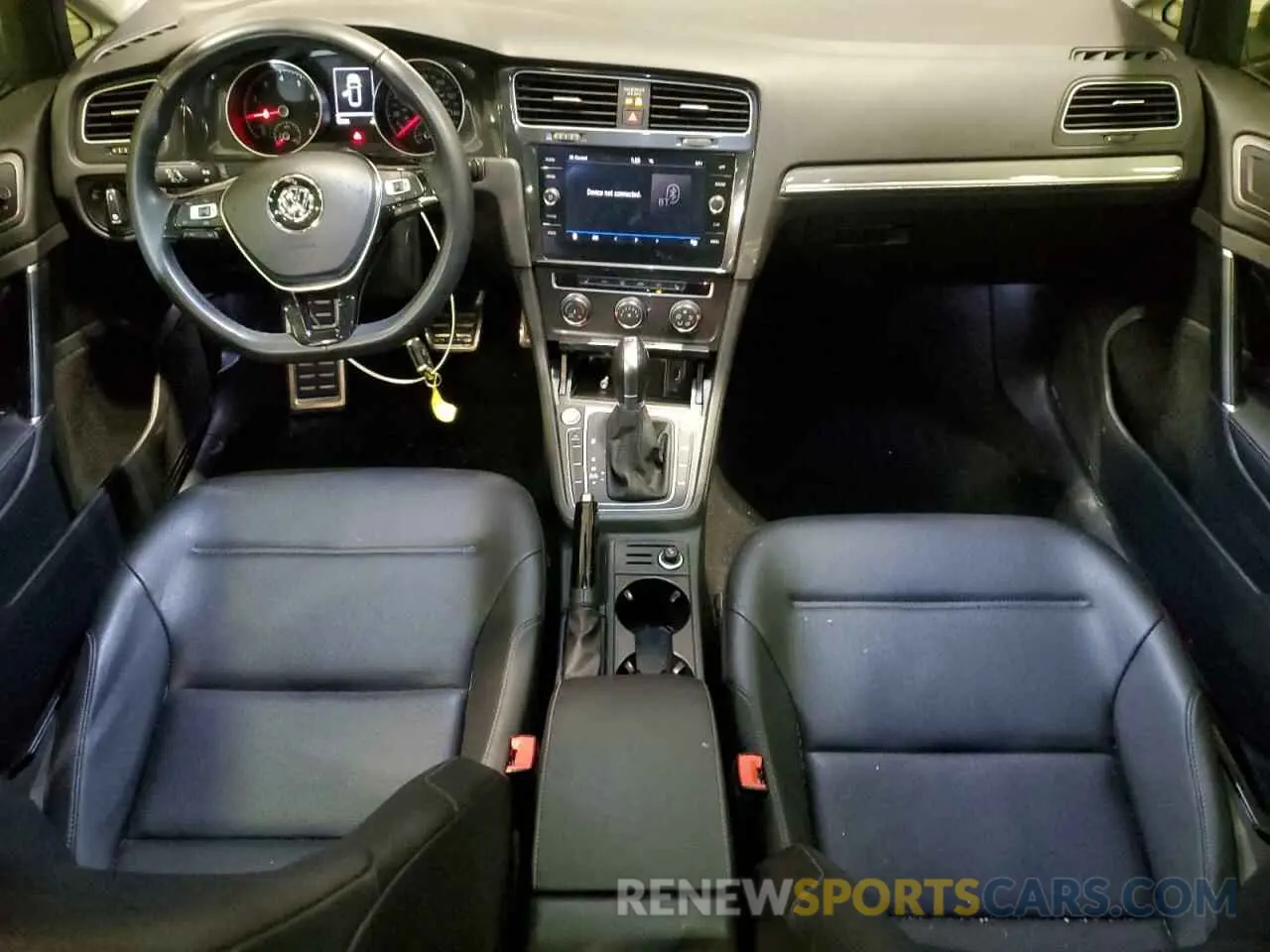 8 Photograph of a damaged car 3VWH17AUXKM513554 VOLKSWAGEN GOLF 2019