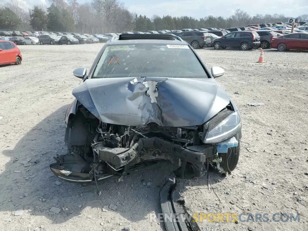 5 Photograph of a damaged car 3VWM17AU1KM517247 VOLKSWAGEN GOLF 2019