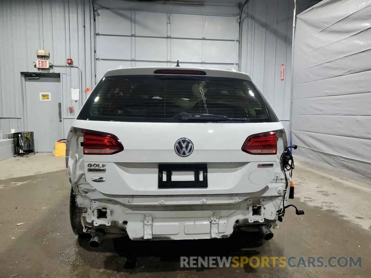 6 Photograph of a damaged car 3VWM17AU4KM522510 VOLKSWAGEN GOLF 2019