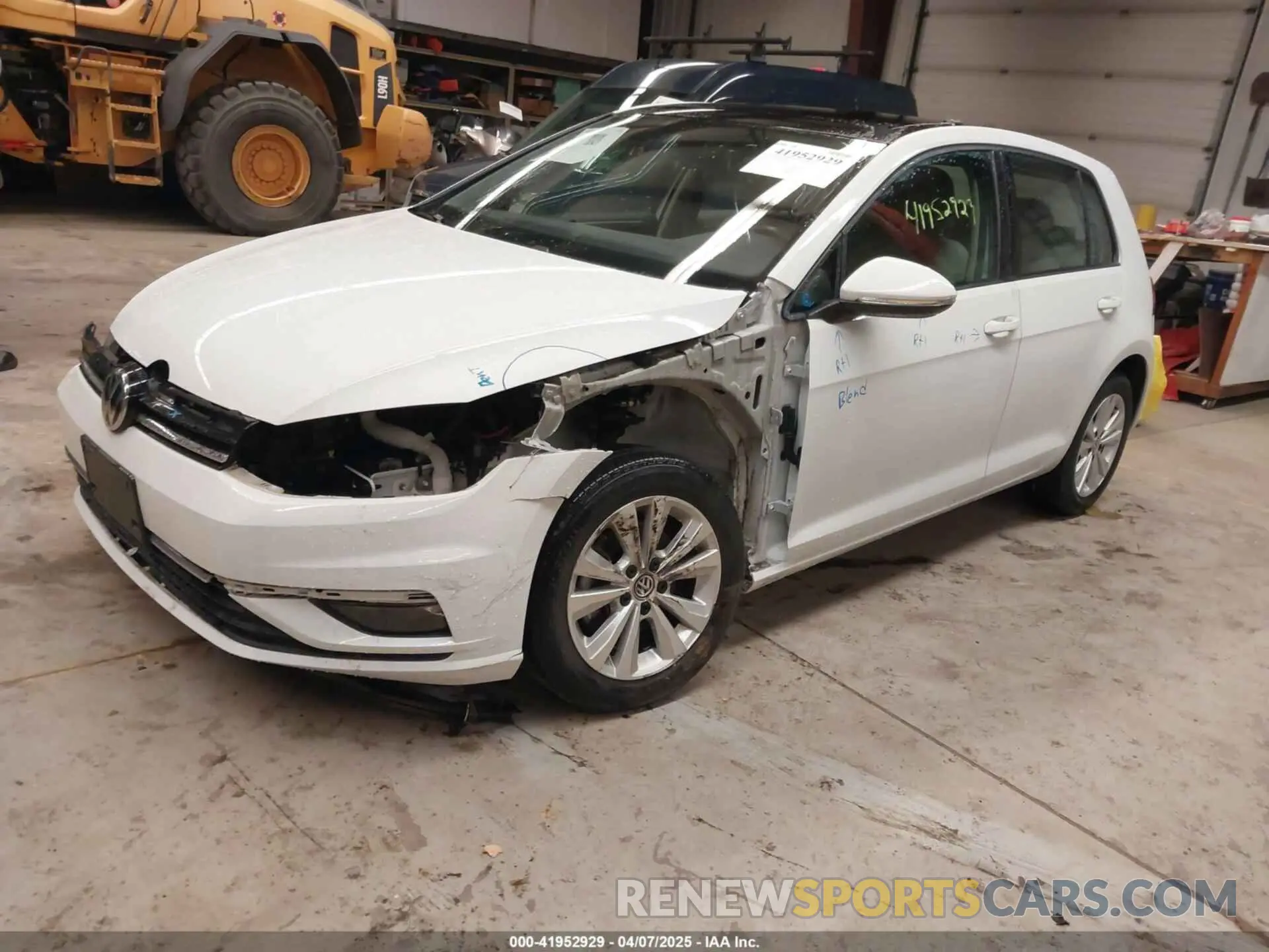 2 Photograph of a damaged car 3VWW57AU3KM032332 VOLKSWAGEN GOLF 2019