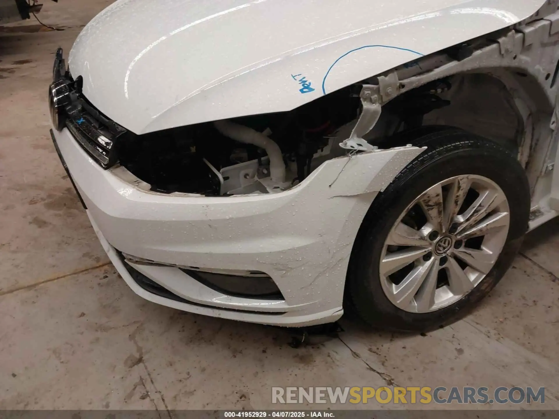 6 Photograph of a damaged car 3VWW57AU3KM032332 VOLKSWAGEN GOLF 2019