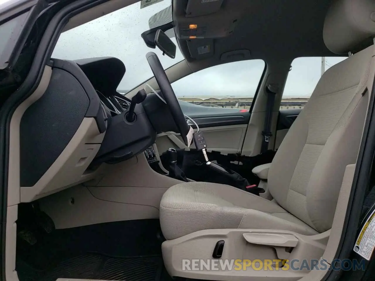 7 Photograph of a damaged car 3VWW57AU7KM022452 VOLKSWAGEN GOLF 2019