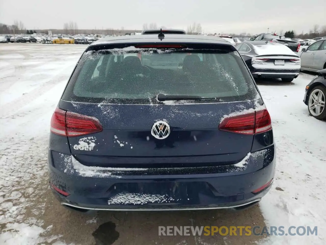 6 Photograph of a damaged car 3VWW57AUXKM029847 VOLKSWAGEN GOLF 2019