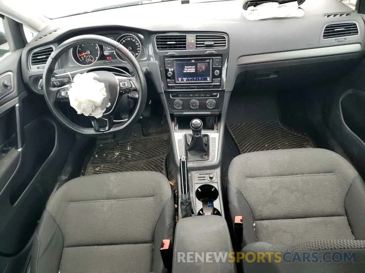 8 Photograph of a damaged car 3VWW57AUXKM029847 VOLKSWAGEN GOLF 2019