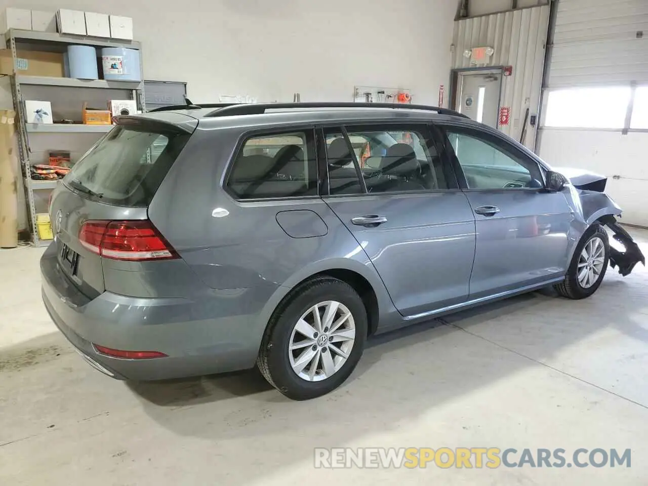 3 Photograph of a damaged car 3VWY57AU4KM512582 VOLKSWAGEN GOLF 2019