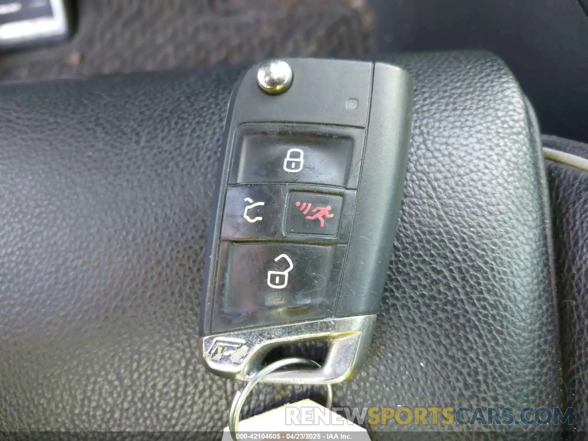 11 Photograph of a damaged car WVWGA7AU7KW118889 VOLKSWAGEN GOLF 2019