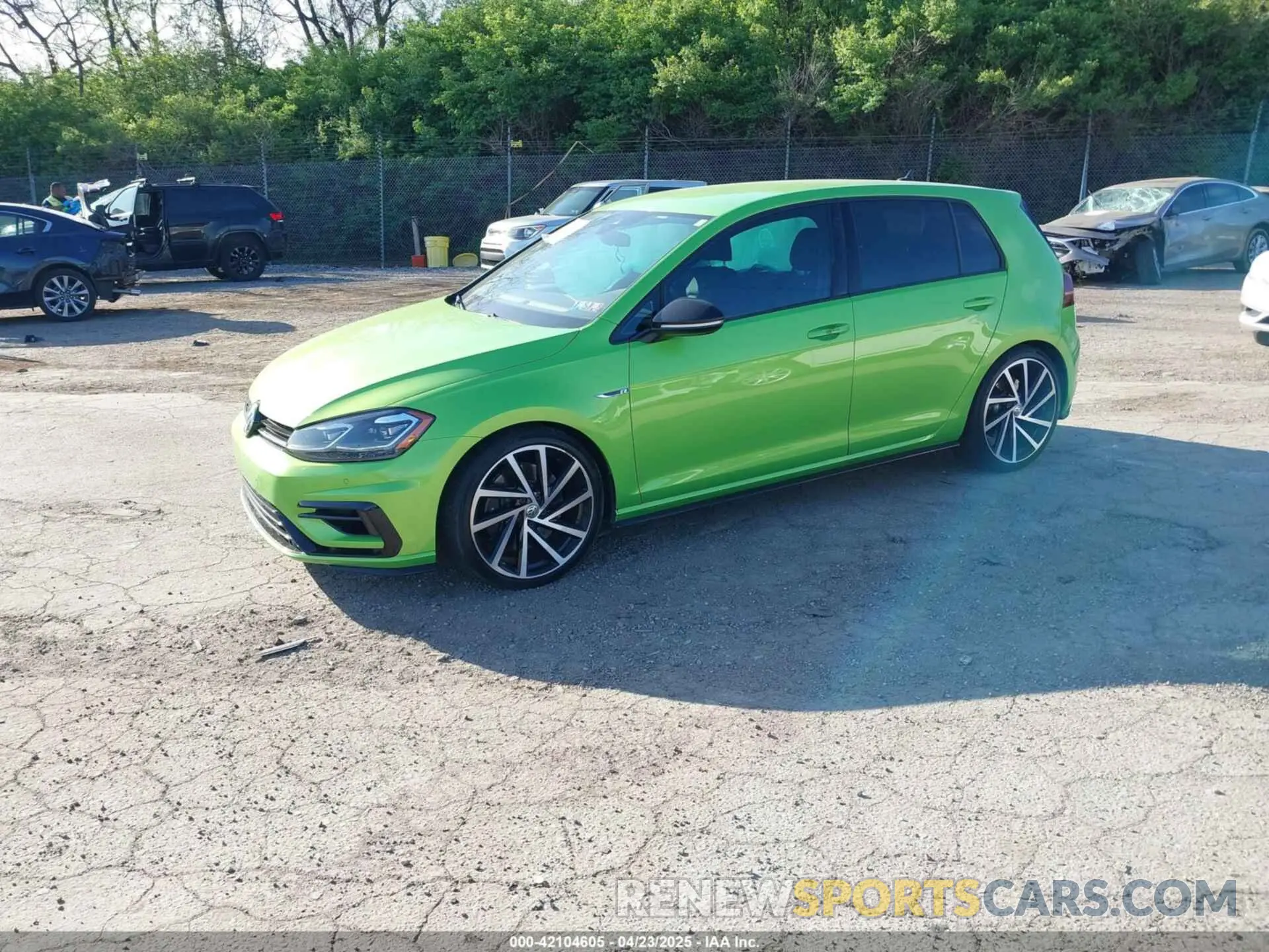 2 Photograph of a damaged car WVWGA7AU7KW118889 VOLKSWAGEN GOLF 2019