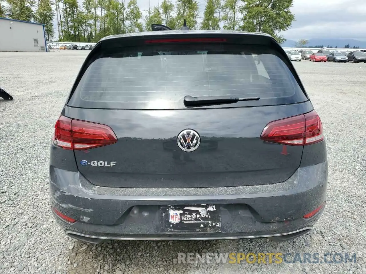 6 Photograph of a damaged car WVWPR7AU0KW913047 VOLKSWAGEN GOLF 2019