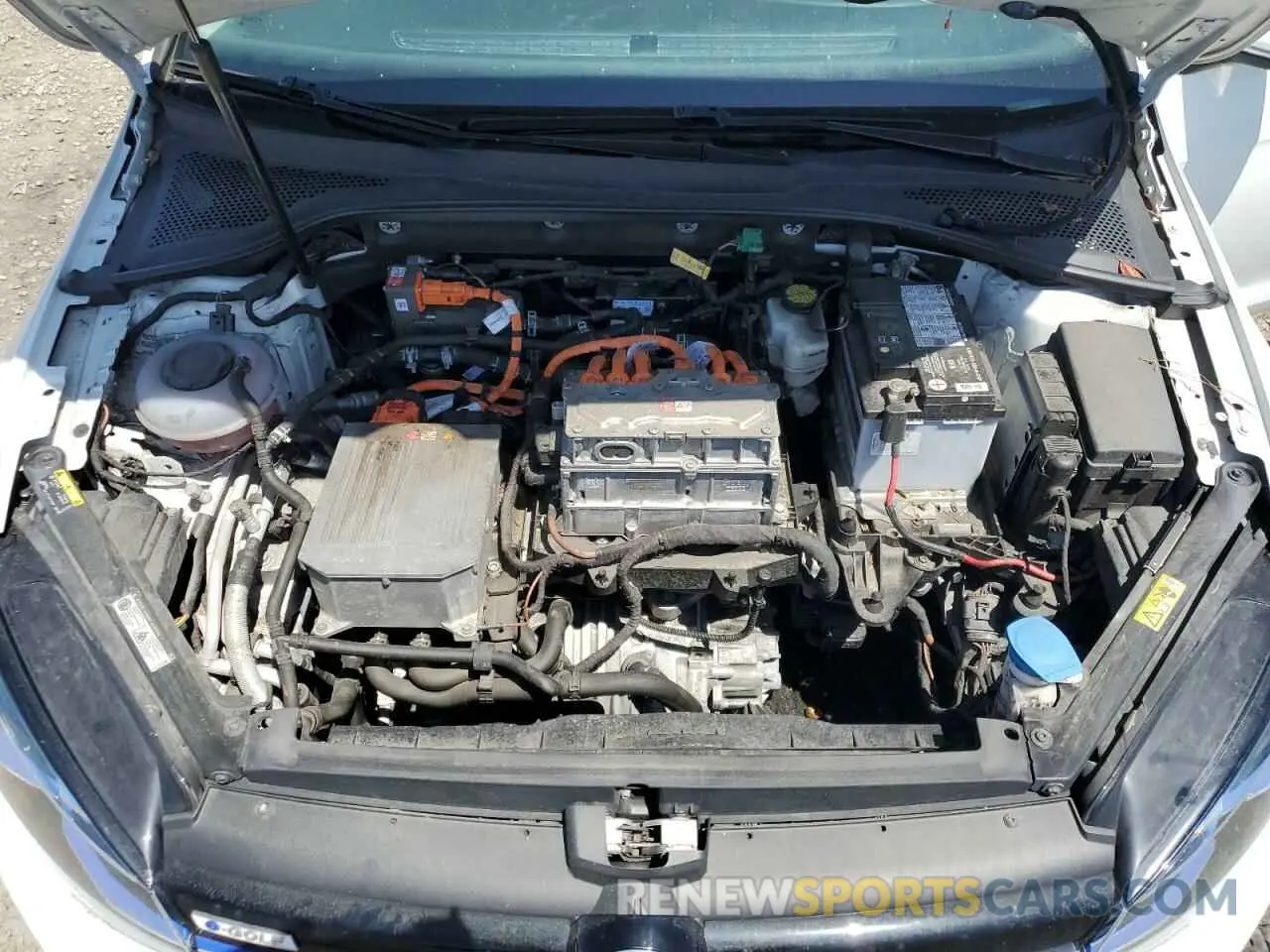11 Photograph of a damaged car WVWPR7AU6KW909195 VOLKSWAGEN GOLF 2019