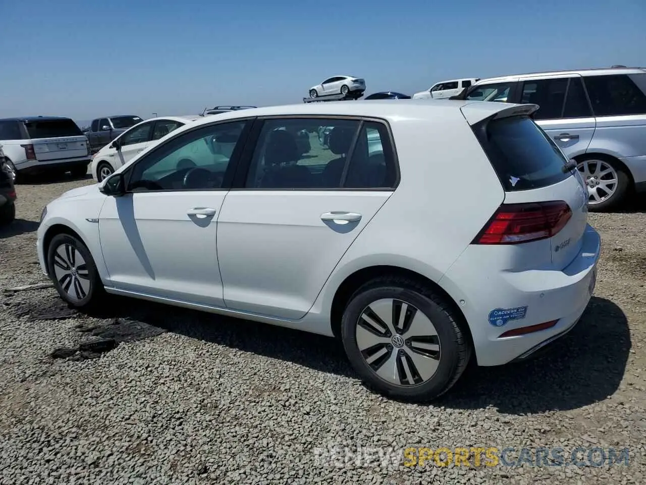2 Photograph of a damaged car WVWPR7AU6KW909195 VOLKSWAGEN GOLF 2019