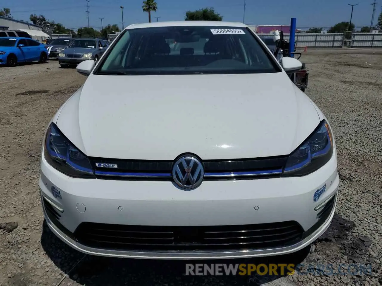 5 Photograph of a damaged car WVWPR7AU6KW909195 VOLKSWAGEN GOLF 2019
