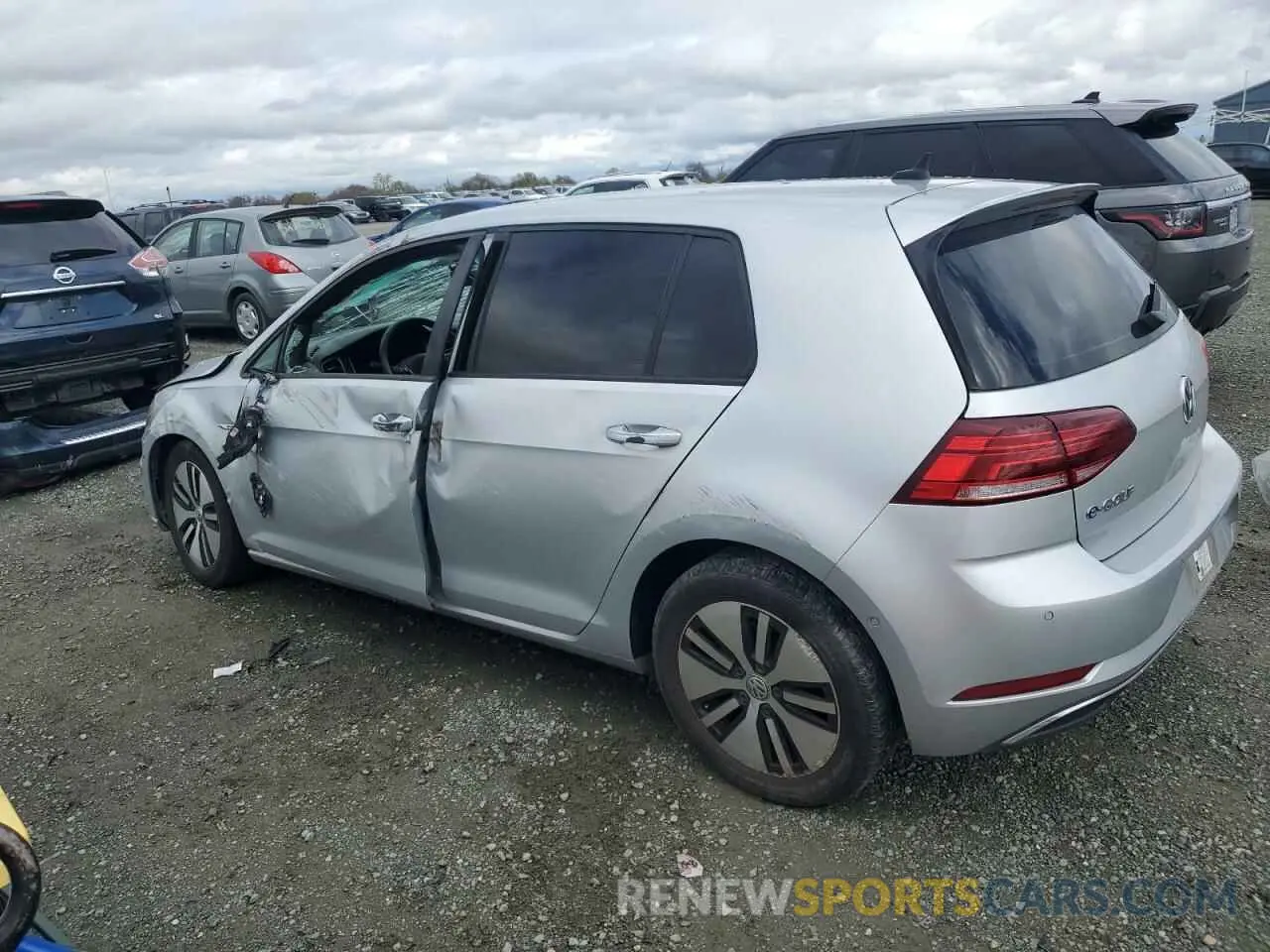 2 Photograph of a damaged car WVWPR7AU9KW910602 VOLKSWAGEN GOLF 2019