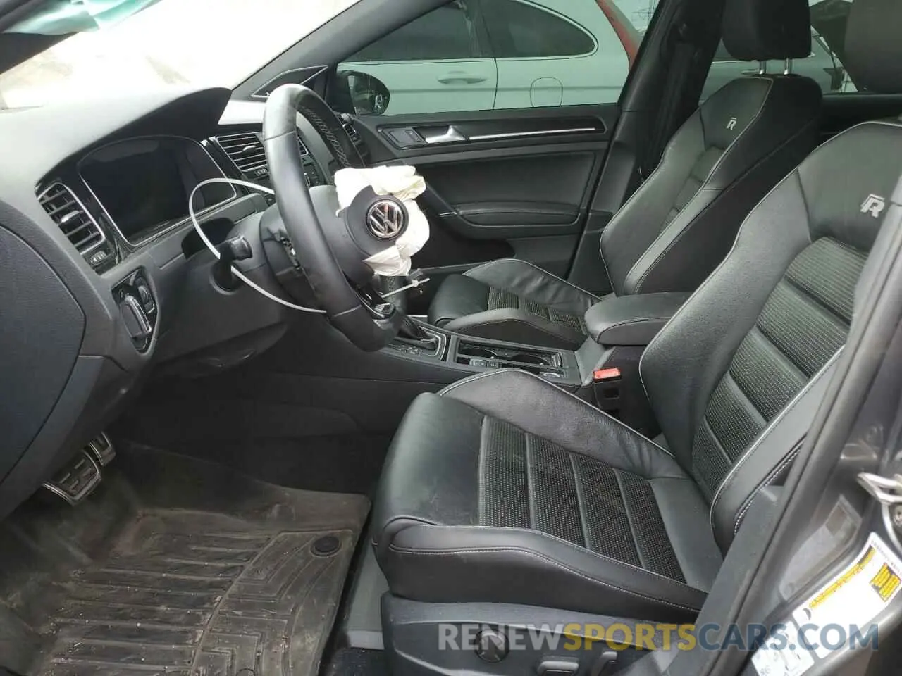 7 Photograph of a damaged car WVWVA7AU0KW126954 VOLKSWAGEN GOLF 2019