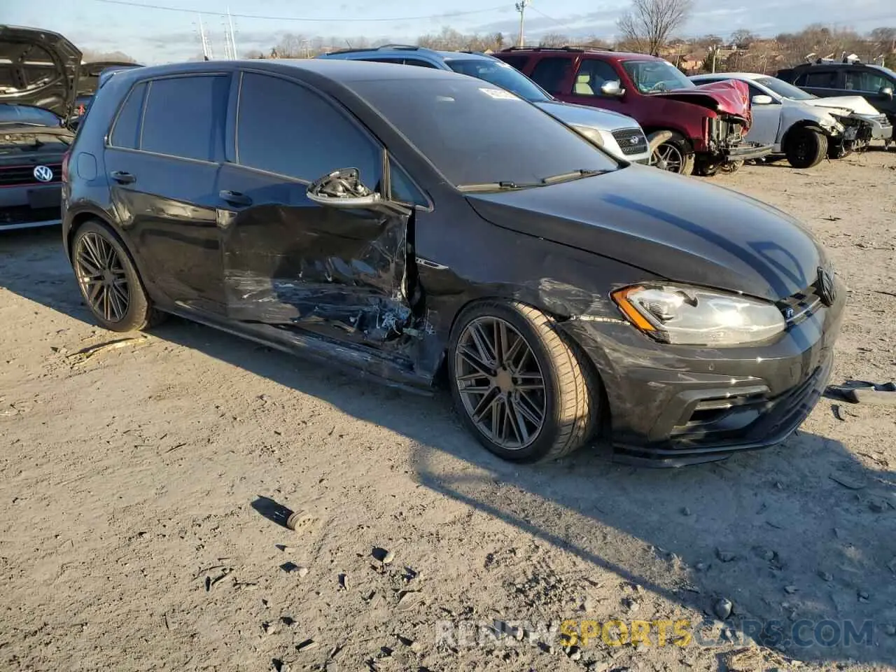 4 Photograph of a damaged car WVWVA7AU4KW228628 VOLKSWAGEN GOLF 2019