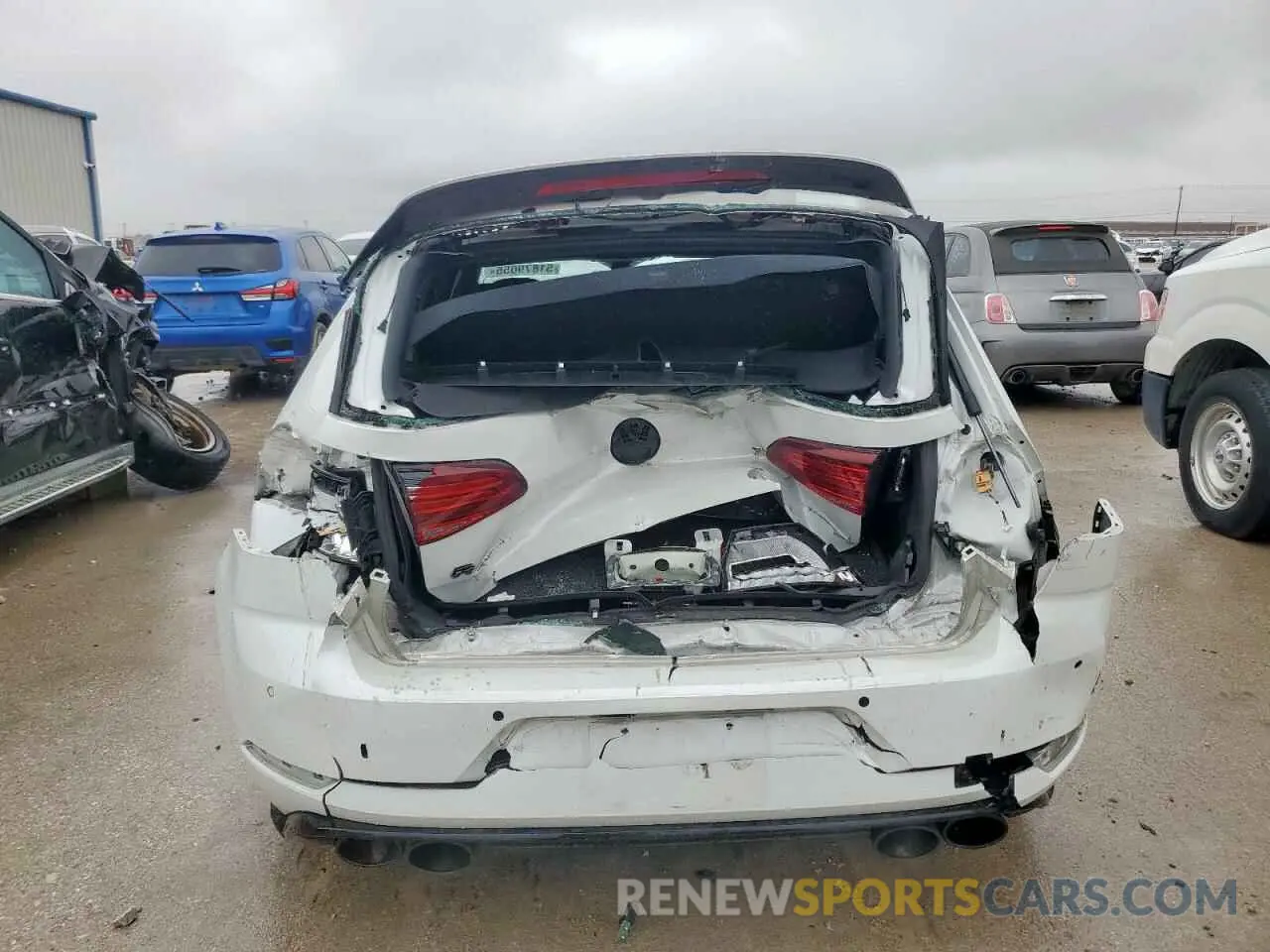 6 Photograph of a damaged car WVWVA7AU9KW148757 VOLKSWAGEN GOLF 2019