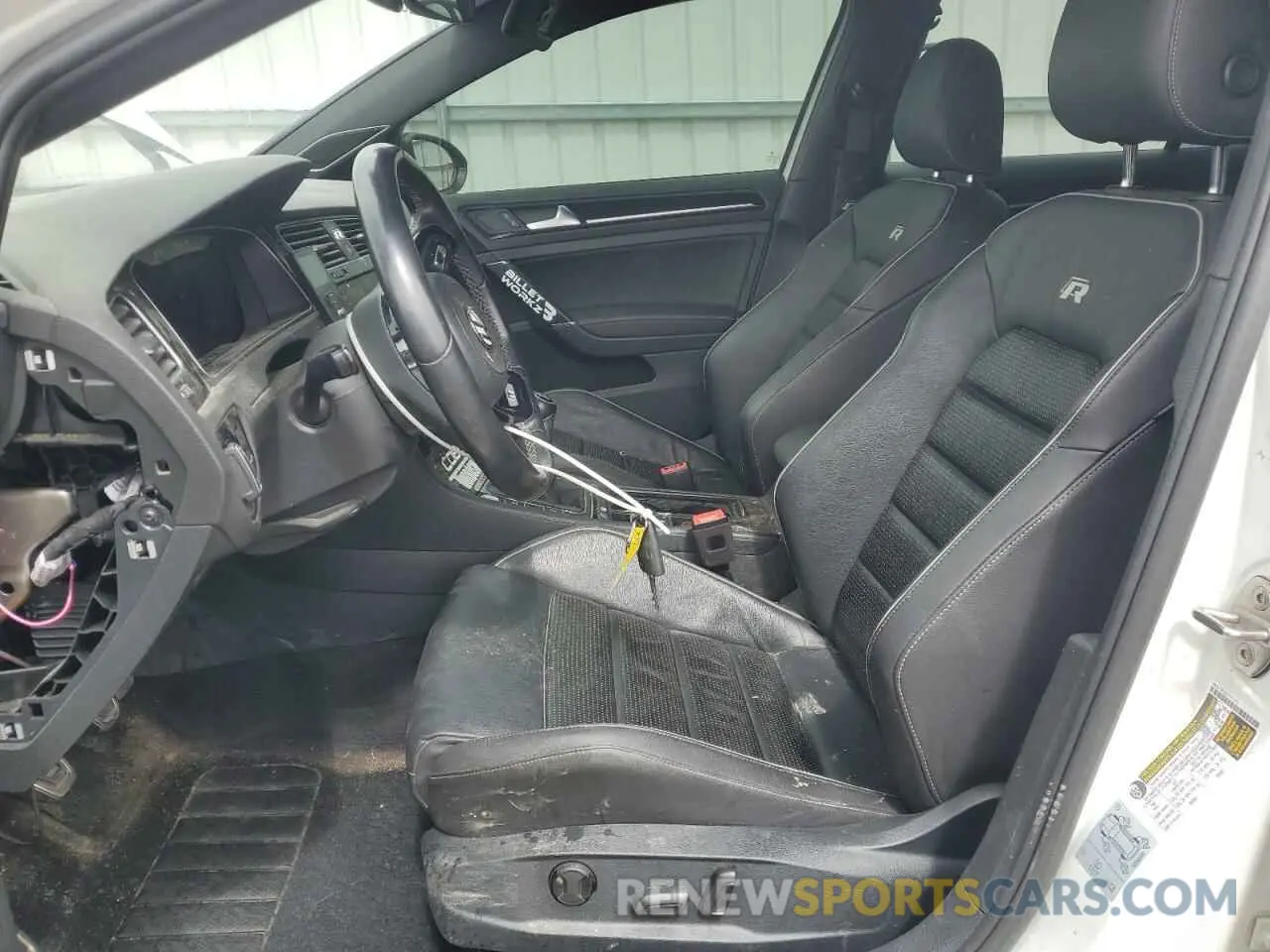 7 Photograph of a damaged car WVWWA7AU2KW171835 VOLKSWAGEN GOLF 2019