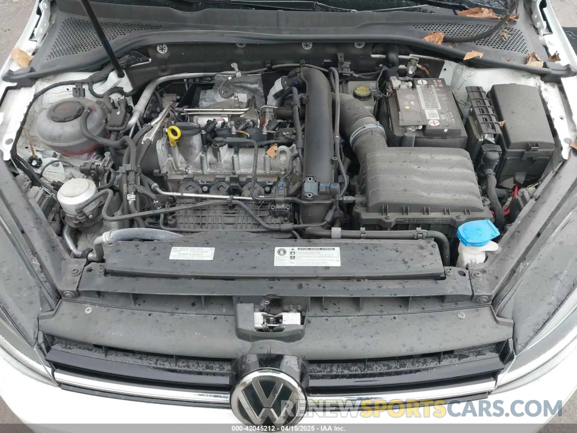 10 Photograph of a damaged car 3VWG57AU6LM009391 VOLKSWAGEN GOLF 2020