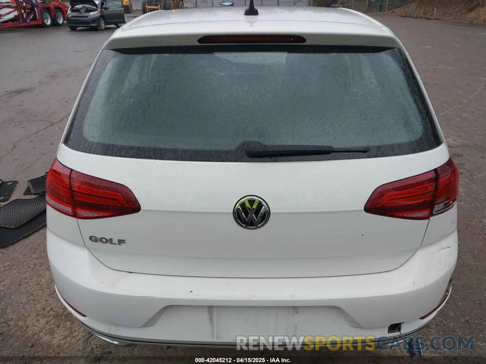 16 Photograph of a damaged car 3VWG57AU6LM009391 VOLKSWAGEN GOLF 2020