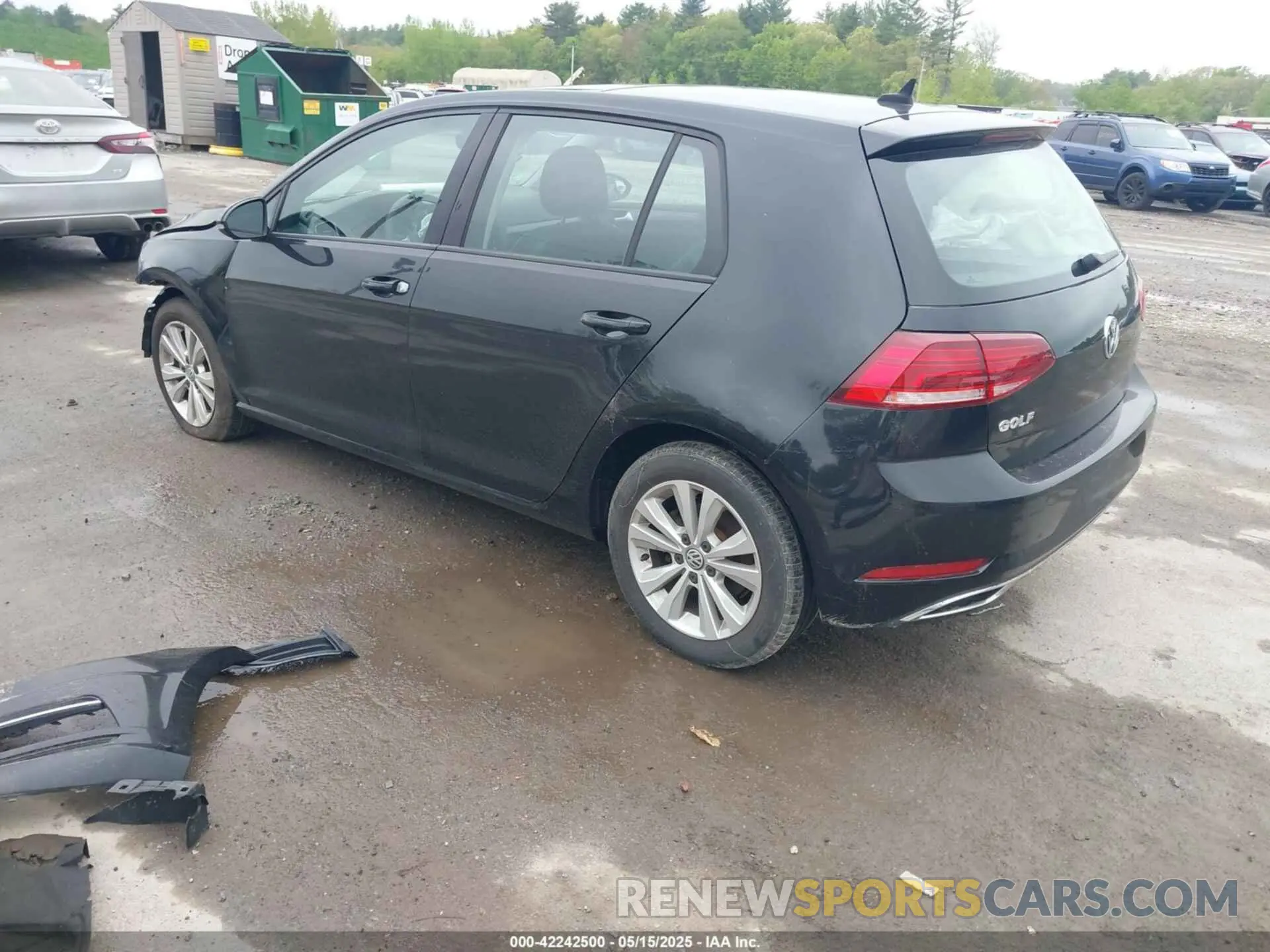 3 Photograph of a damaged car 3VWW57AU2LM009352 VOLKSWAGEN GOLF 2020