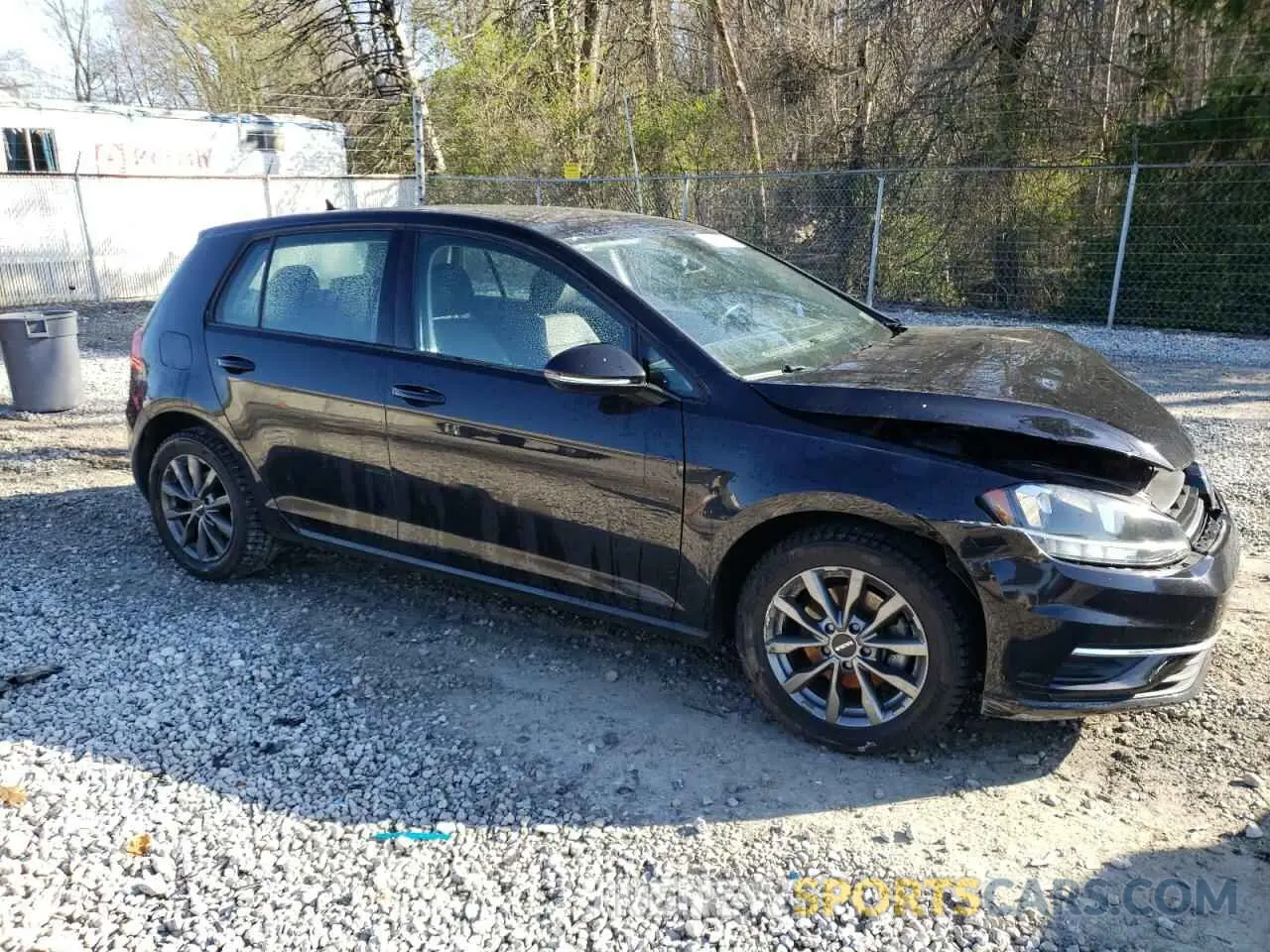4 Photograph of a damaged car 3VWG57AU0MM005435 VOLKSWAGEN GOLF 2021