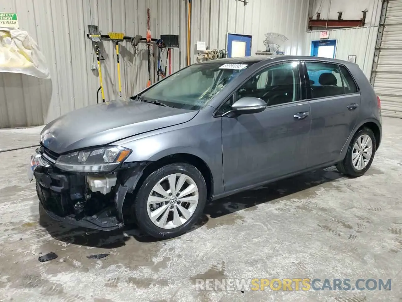 1 Photograph of a damaged car 3VWG57AU5MM011862 VOLKSWAGEN GOLF 2021
