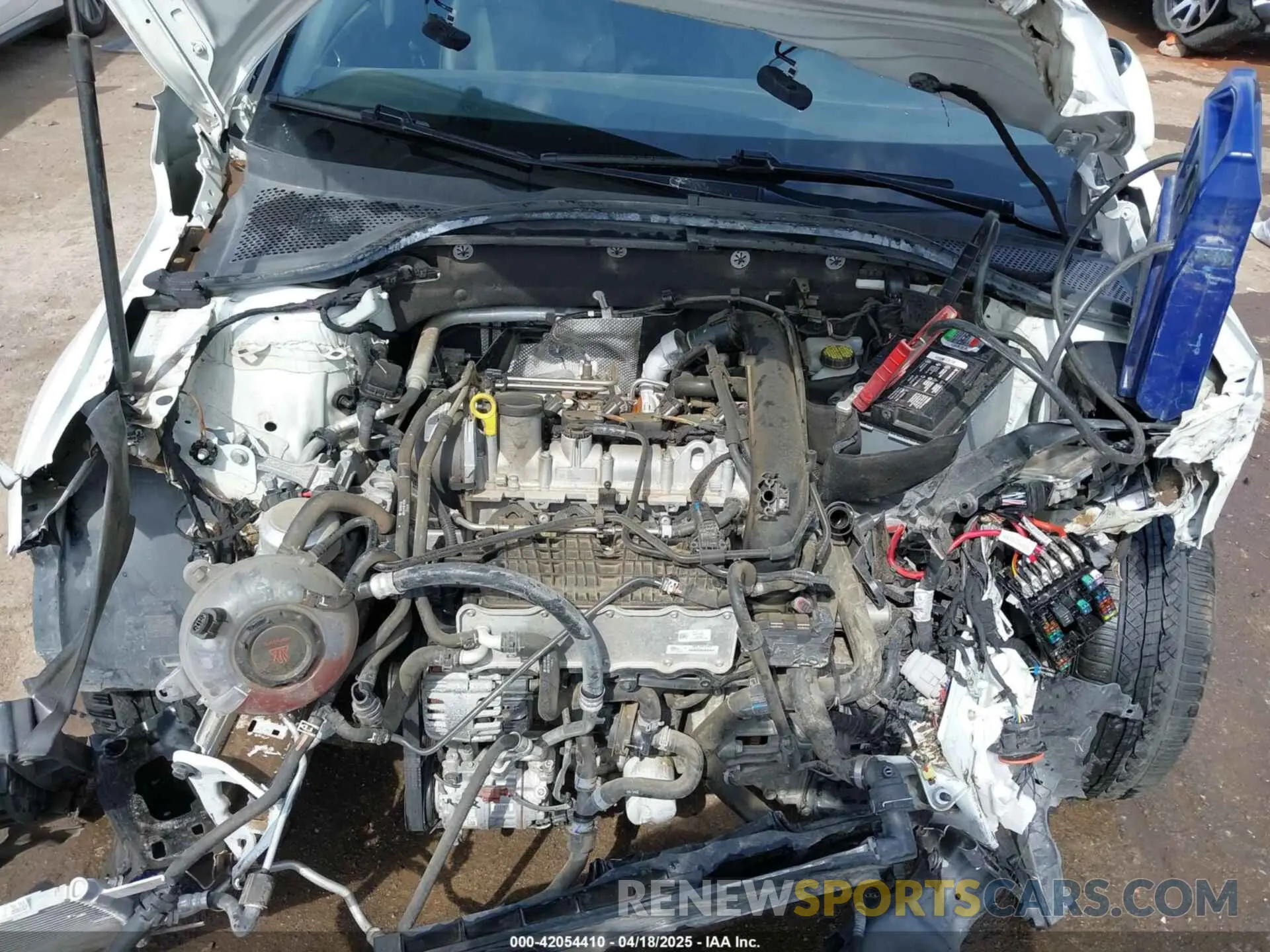 10 Photograph of a damaged car 3VWG57AU7MM003388 VOLKSWAGEN GOLF 2021