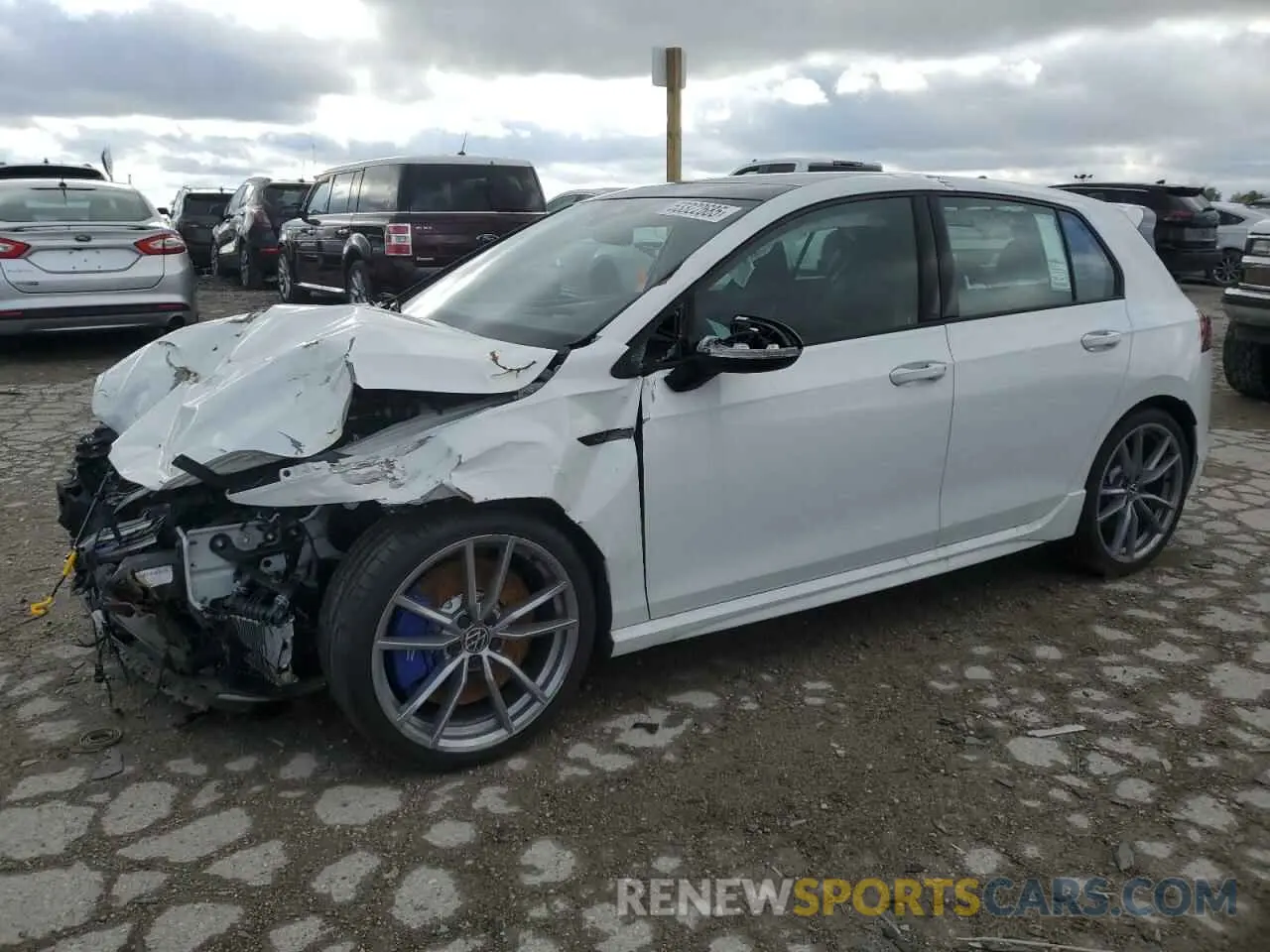 1 Photograph of a damaged car WVWEB7CD7RW228322 VOLKSWAGEN GOLF 2024