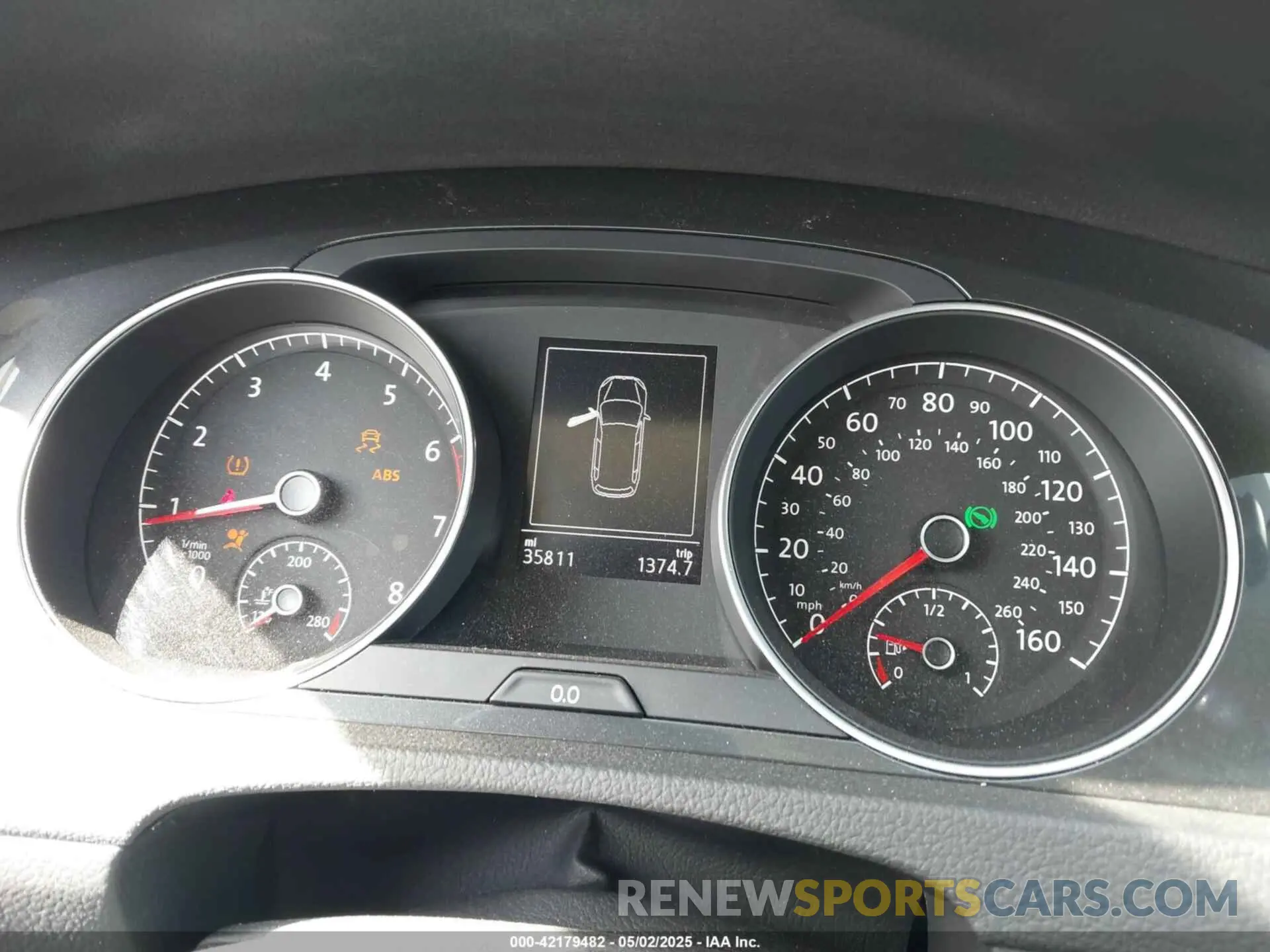 7 Photograph of a damaged car 3VWH17AU4KM524064 VOLKSWAGEN GOLF ALLTRACK 2019
