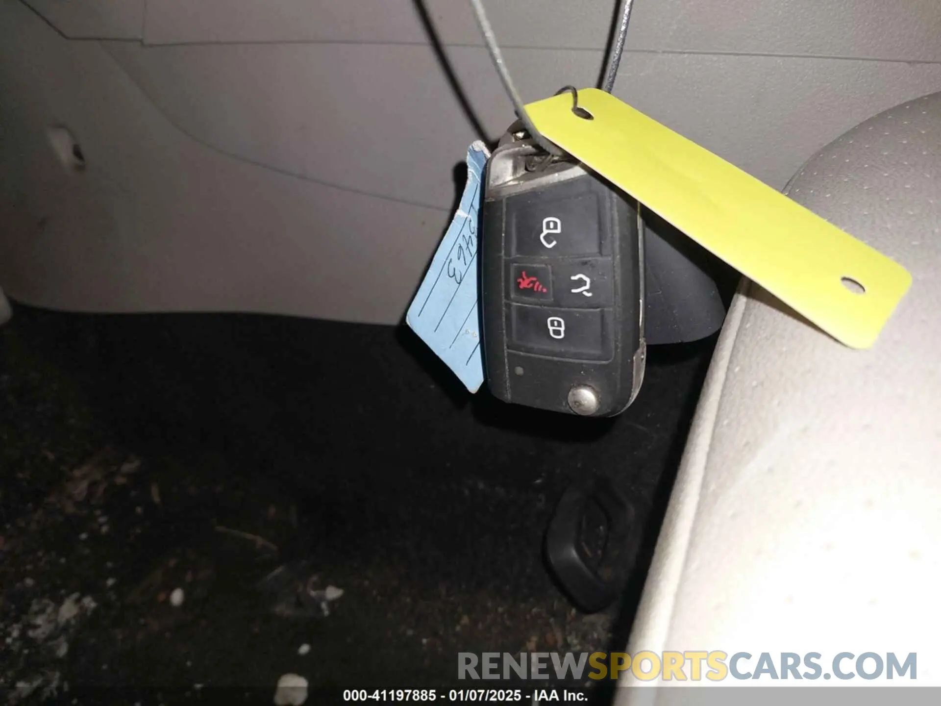 11 Photograph of a damaged car 3VWH17AU7KM513463 VOLKSWAGEN GOLF ALLTRACK 2019