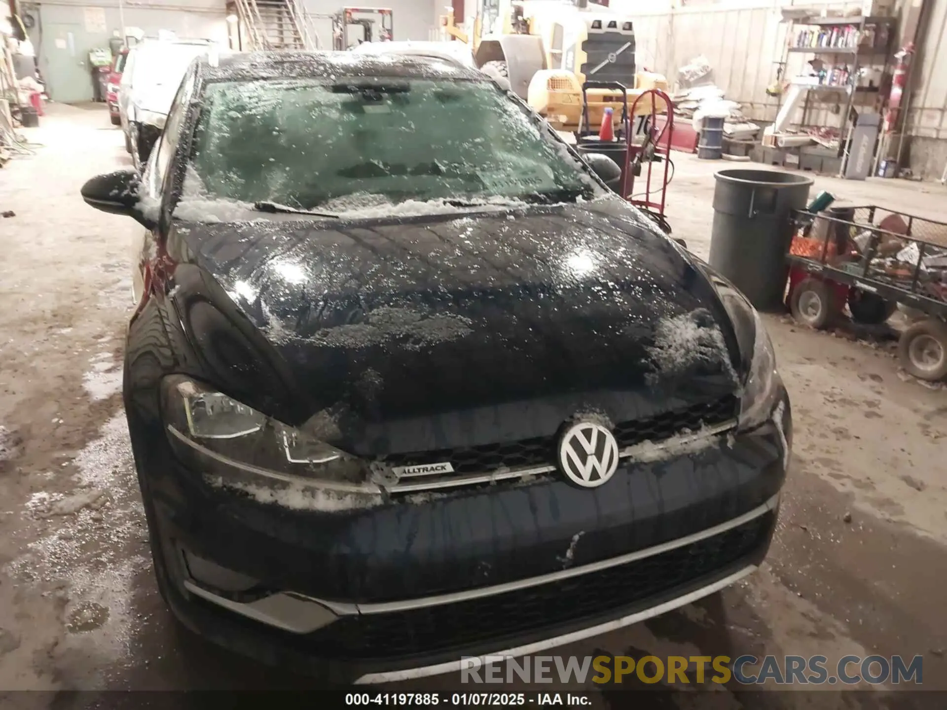 12 Photograph of a damaged car 3VWH17AU7KM513463 VOLKSWAGEN GOLF ALLTRACK 2019