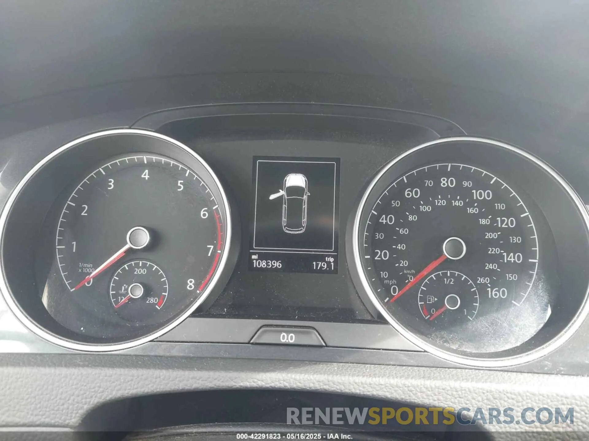 7 Photograph of a damaged car 3VWH17AU9KM516123 VOLKSWAGEN GOLF ALLTRACK 2019