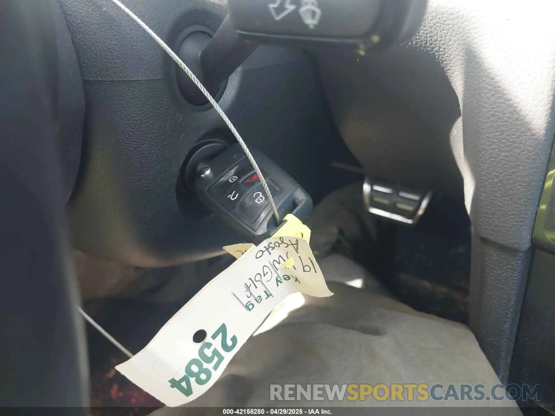 11 Photograph of a damaged car 3VWH17AUXKM501078 VOLKSWAGEN GOLF ALLTRACK 2019