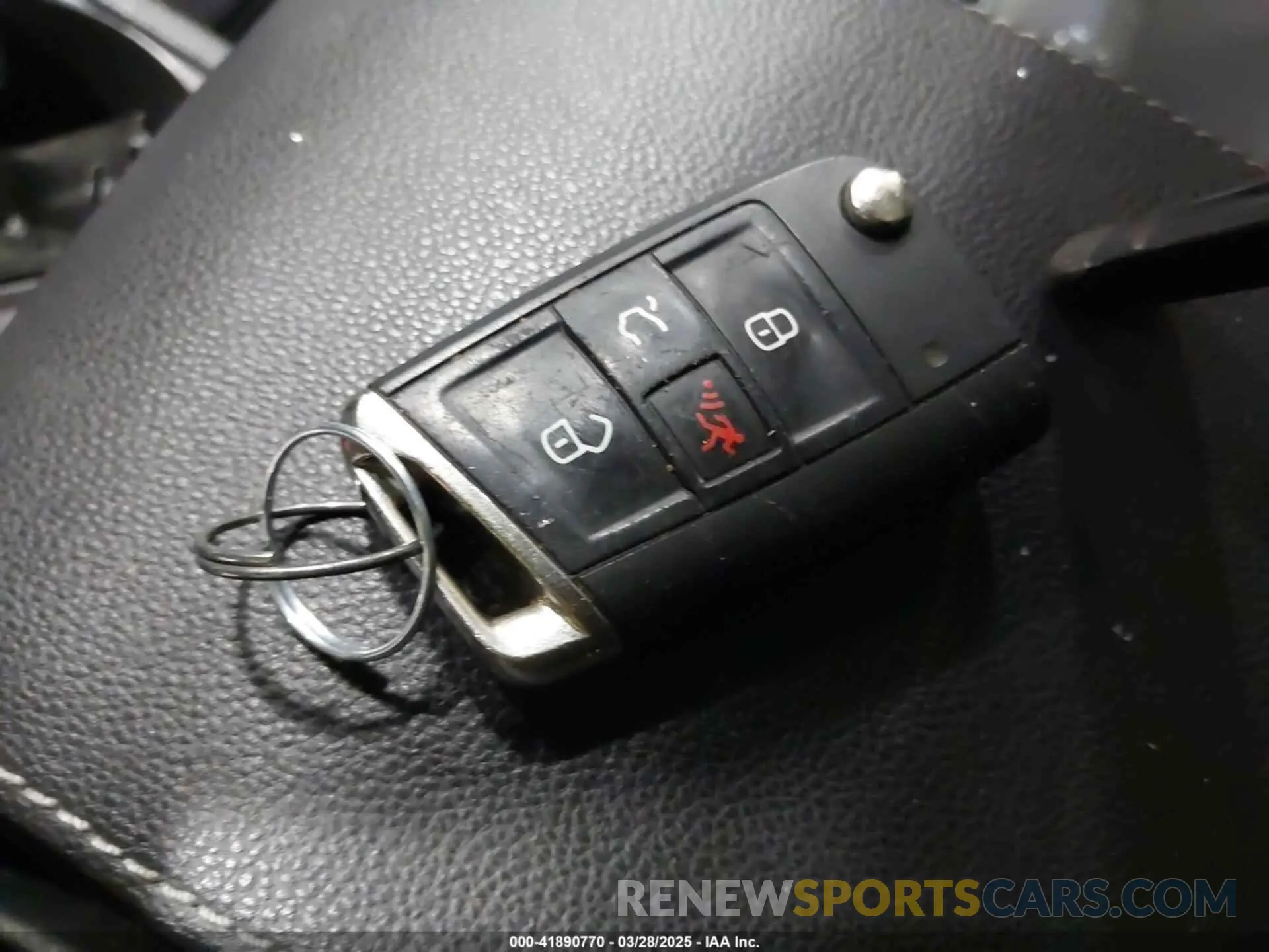 11 Photograph of a damaged car 3VWM17AU2KM519072 VOLKSWAGEN GOLF ALLTRACK 2019