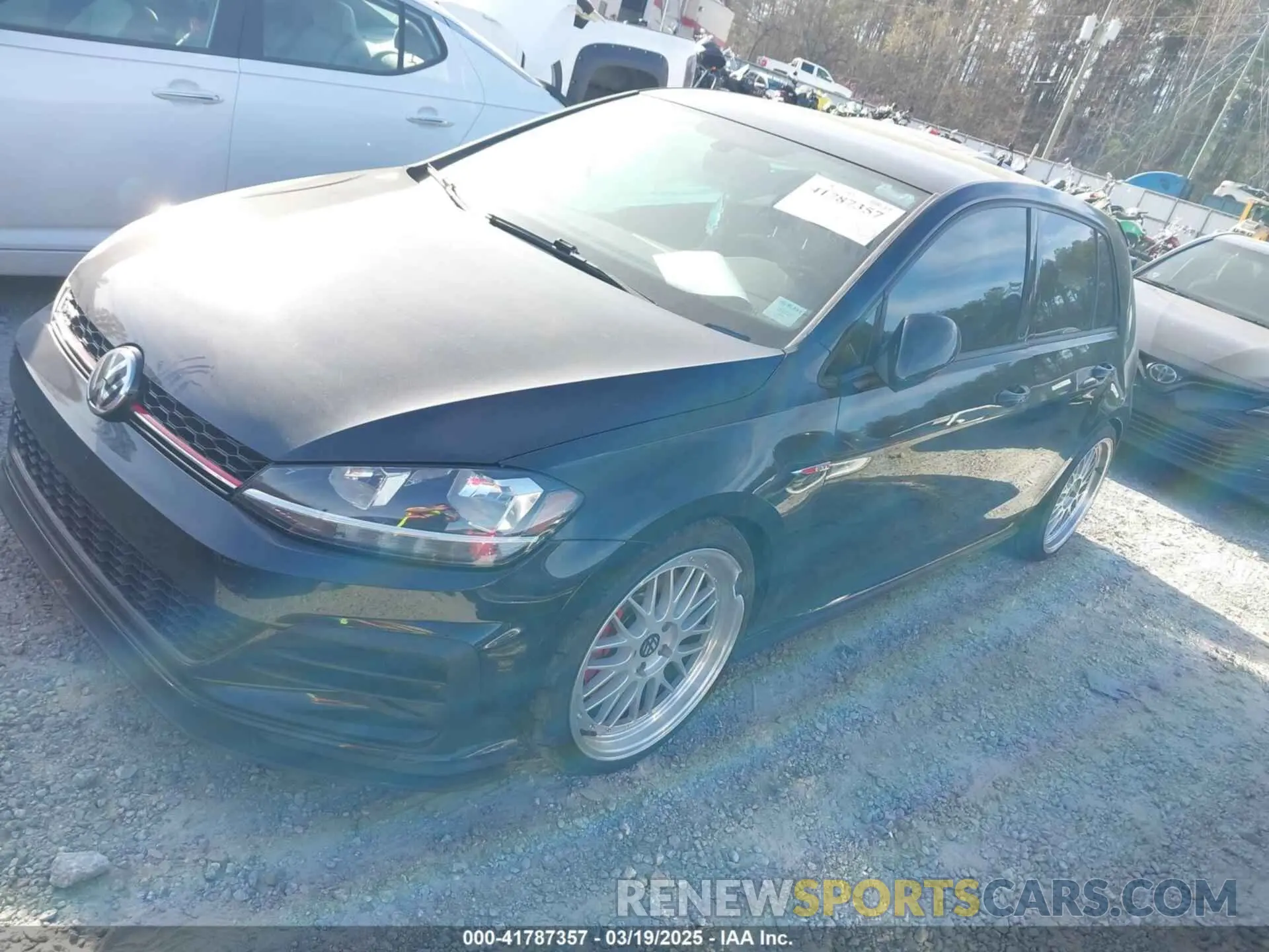 2 Photograph of a damaged car 3VW5T7AU7KM000632 VOLKSWAGEN GOLF GTI 2019